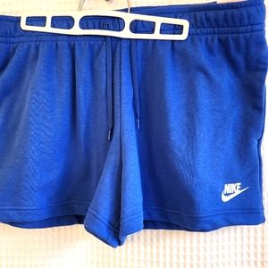 Nike womens standard fit shorts XL royal blue